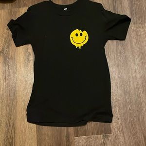 Good vibes tee